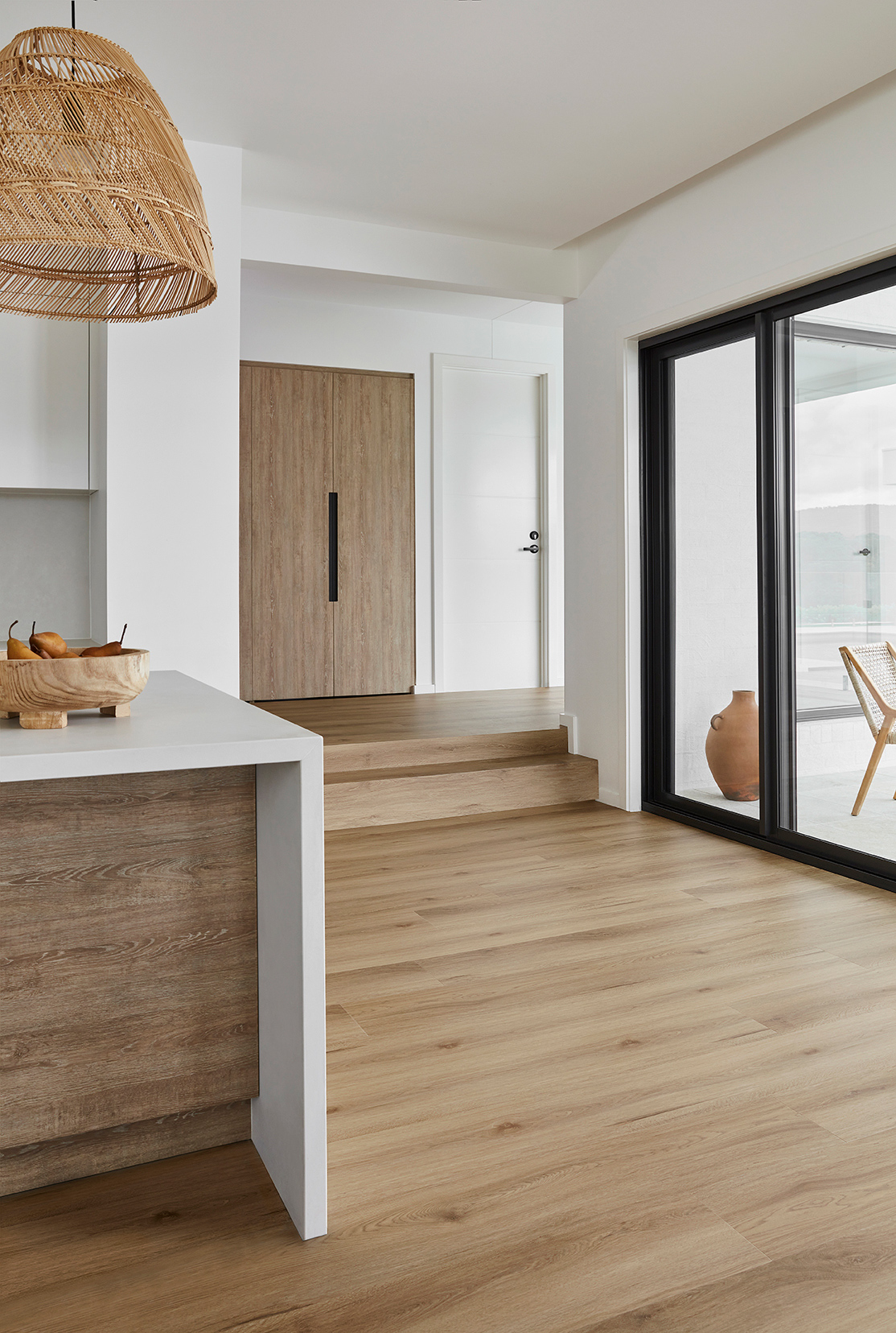 Aspire-Hybrid-Mountain-Oak-PreferenceFloors_NthRichmond_Aspire_Mountain_Oak_passage