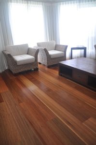 HM-Walk-SATIN-Spotted-Gum