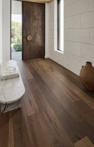 Oakleaf-HD-PLUS-Laminate-12mm-Bedrock